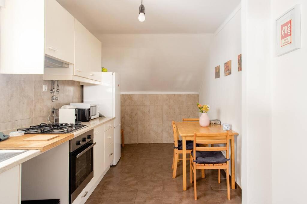 Appartement Vinaika Loft à Oeiras Extérieur photo