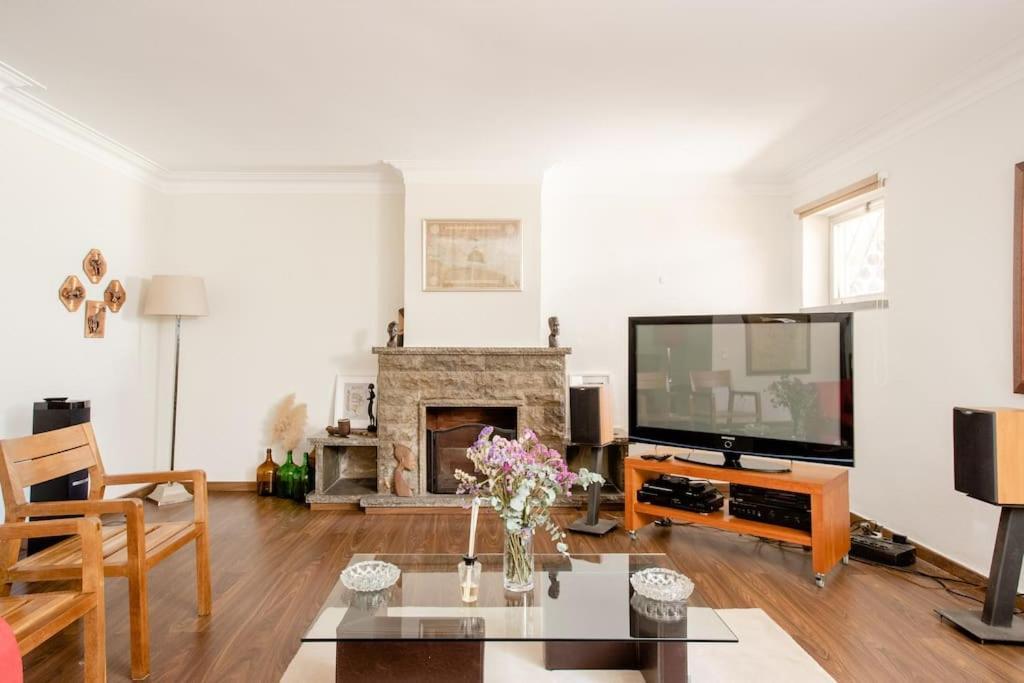 Appartement Vinaika Loft à Oeiras Extérieur photo